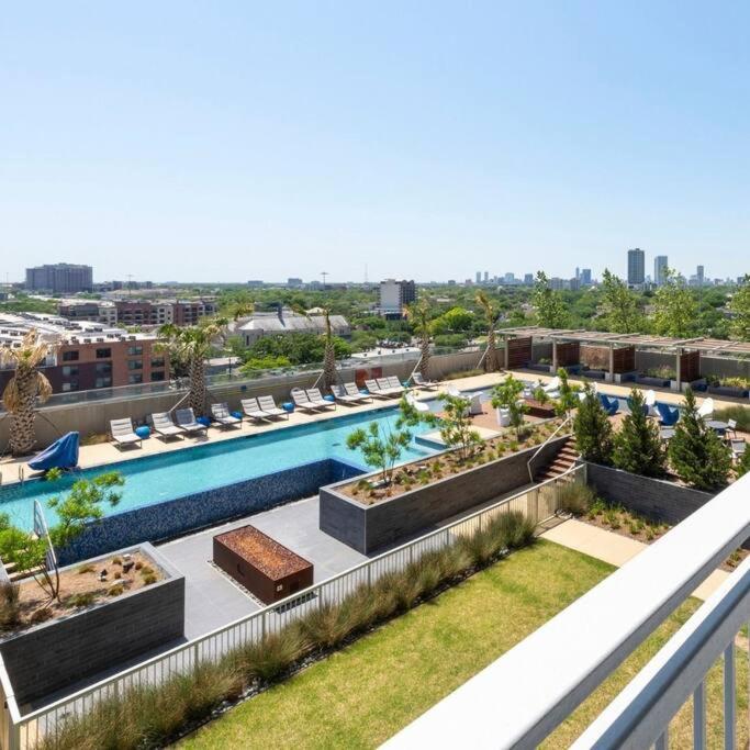 Ferienwohnung Luxury Highrise In Midtown - Skyline Views And Chic Decor Houston Exterior foto